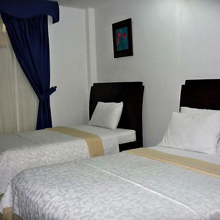 Hotel Mi Corral Plaza Montería Extérieur photo