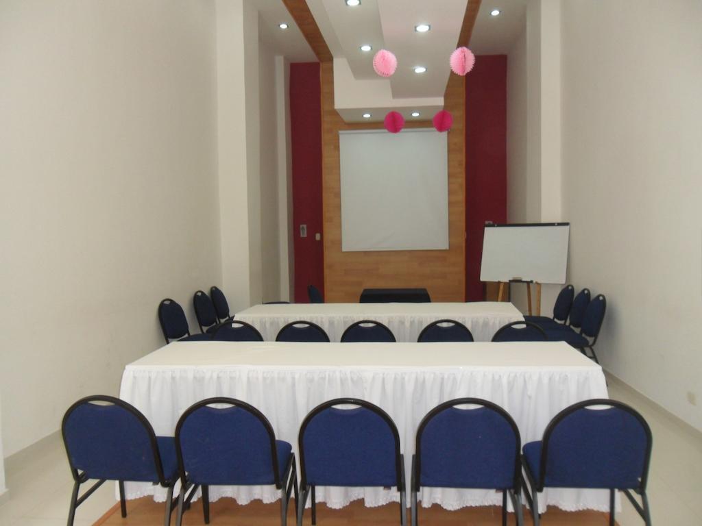 Hotel Mi Corral Plaza Montería Extérieur photo