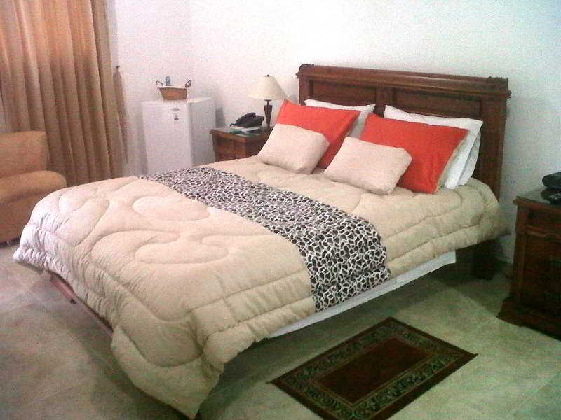 Hotel Mi Corral Plaza Montería Extérieur photo