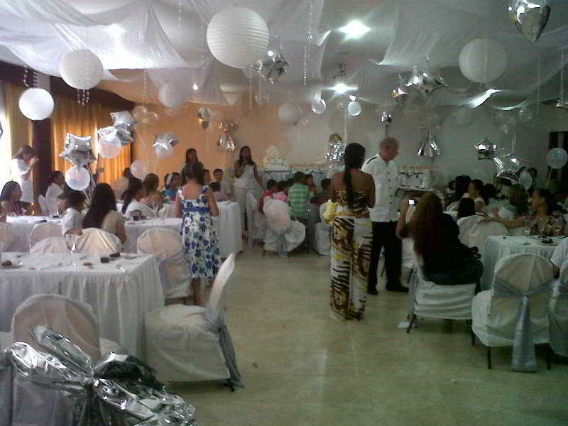 Hotel Mi Corral Plaza Montería Extérieur photo