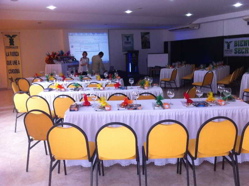 Hotel Mi Corral Plaza Montería Extérieur photo
