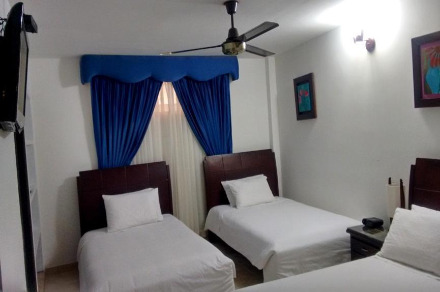 Hotel Mi Corral Plaza Montería Extérieur photo