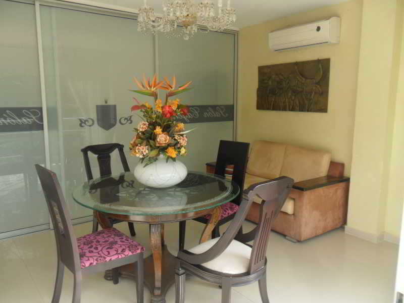 Hotel Mi Corral Plaza Montería Extérieur photo
